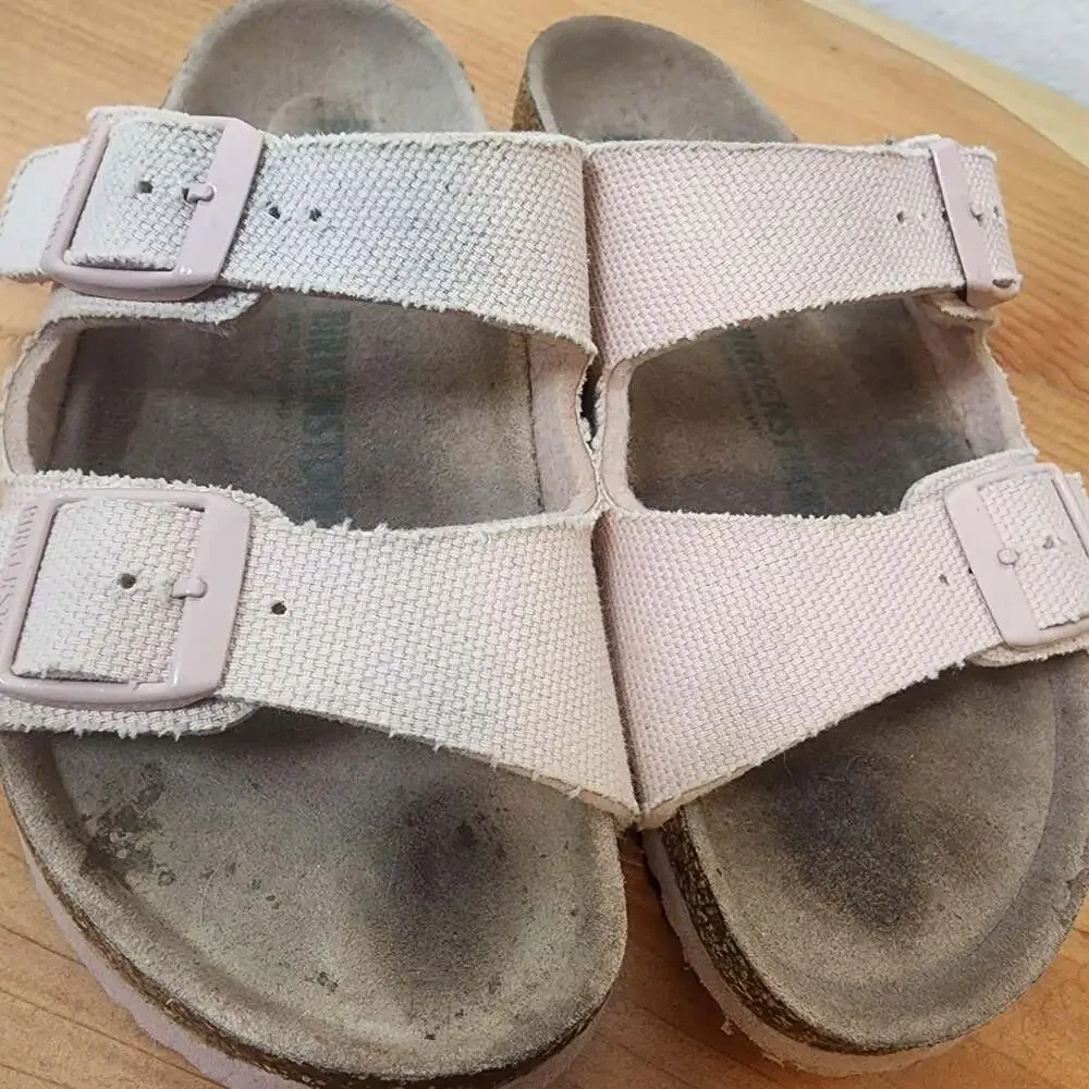 Birkenstock Arizona Sandals Kids Size 13 EU31 Pink Canvas Vegan Buckle